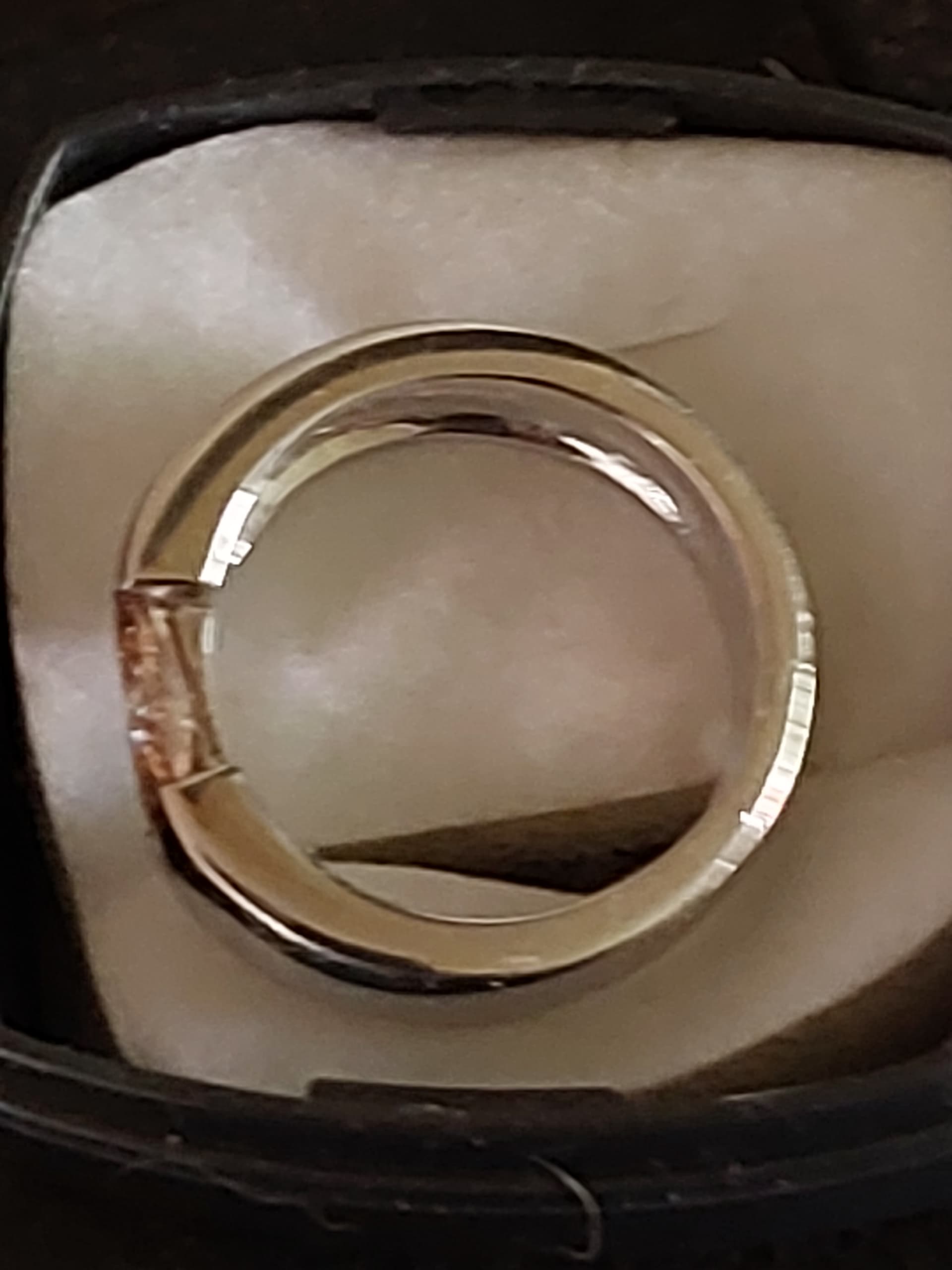 Comprendre les 4C du diamant — Carat, Color, Clarity, Cut